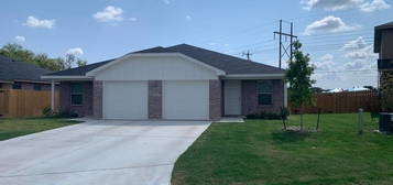 2318 Zanoletti Dr Unit B, Temple, TX 76504