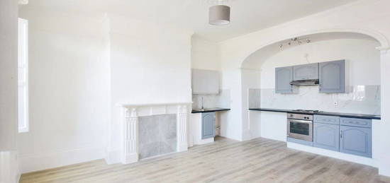 Flat to rent in Albion Place, Ramsgate CT11