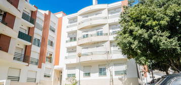 Apartamento T1 - ALMADA - FEIJÓ - Vale de Flores