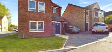 Detached house to rent in Victoria Croft, Leven HU17