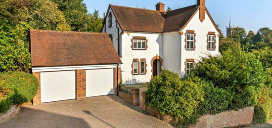 6 bedroom detached house for sale