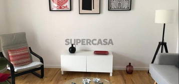 Apartamento T2 , locallizado em São Domingos de Benfica - Inclui Home Staging