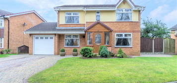 4 bed detached house for sale