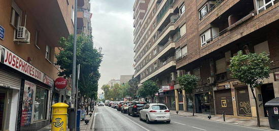 Piso en Avda de Madrid - Pº de la Estación, Jaén