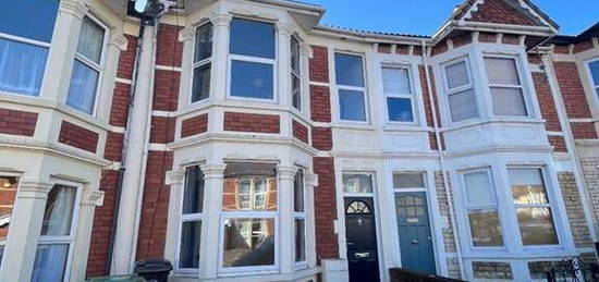 4 bedroom terraced house