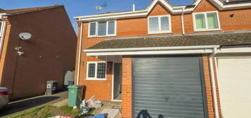 3 bedroom semi-detached house