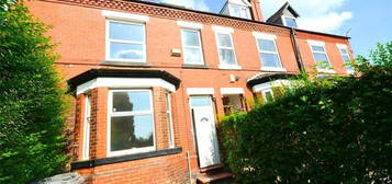 8 bedroom terraced house