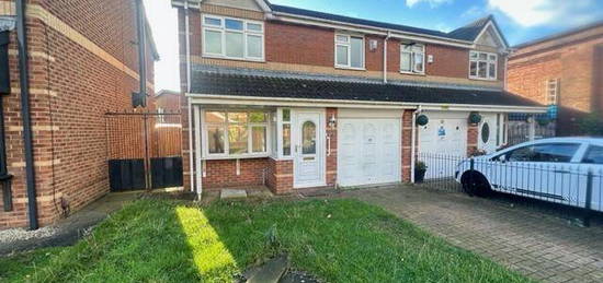 3 bedroom semi-detached house