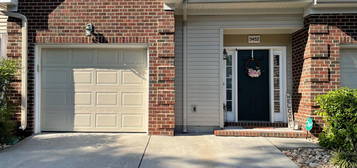 5452 Summer Cres, Virginia Beach, VA 23462