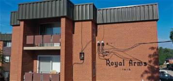 Royal Arms Apartments, 1415 Mount Royal Blvd APT 406, Glenshaw, PA 15116