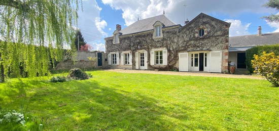 Maison  à vendre, 10 pièces, 6 chambres, 250 m²