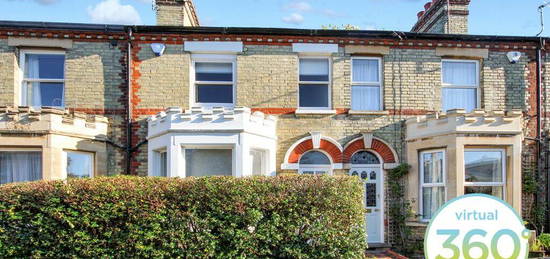 4 bedroom terraced house