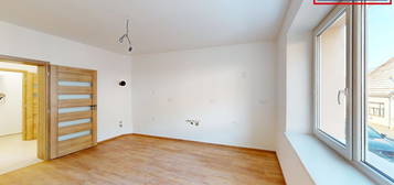 Dům, 102 m² + 655 m² pozemek, Lhotka, Koryčany