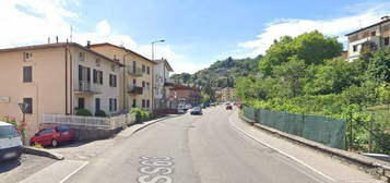 Bilocale viale Enzo Bagnoli, Castelnuovo Ne' Monti, Castelnovo Ne' Monti