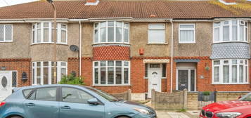 3 bed terraced house for sale