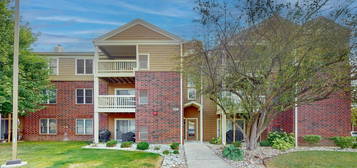 206 Glengarry Dr Apt 307, Bloomingdale, IL 60108