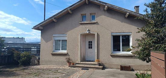 Maison individuelle 5 pièces sur Bourg de péage