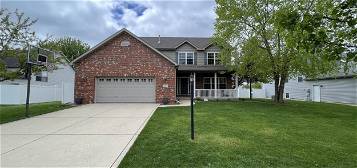 7463 E 104th Pl, Crown Point, IN 46307