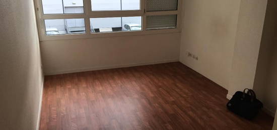 Location appartement 1 pièce 20 m²