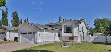 6208 S 30th Ave, Camrose, AB T4V 4T2