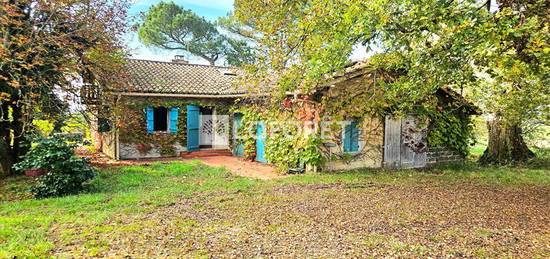 MAISON AVEC DEPENDANCE ET VUE SUR LES PYRENEES