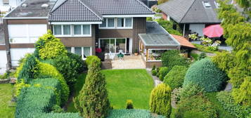 gemütliches Reihenendhaus
mit Einliegerwohnung und Garage
in ruhiger Lage von
St. Arnold