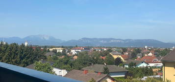 Blick zum Schneeberg! Preishit! Befristet vermietete Wohnung mit Loggia und Parkplatz