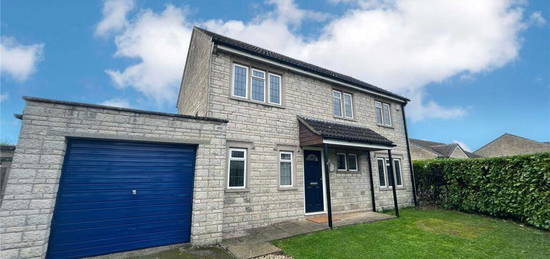 4 bedroom detached house