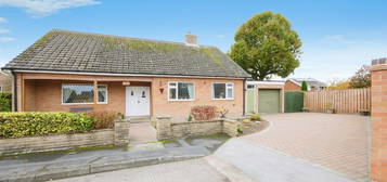 3 bed detached bungalow for sale