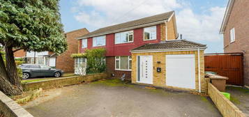 3 bedroom semi-detached house for sale