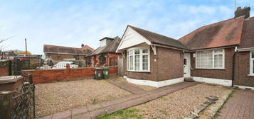 3 bedroom semi-detached bungalow for sale