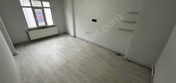 KUBBEDAĞ İNŞAAT KİRALIK DAİRE 90 M2 2+1 CADDE ÜZERİ TEMİZ