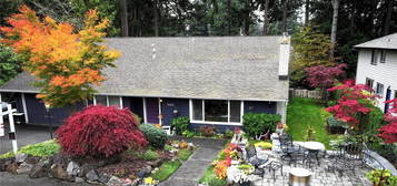 5001 85th Avenue W, University Place, WA 98467