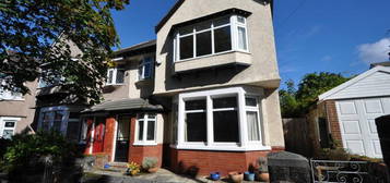 5 bedroom semi-detached house for sale