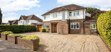 5 bedroom detached house for sale