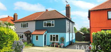 3 bedroom semi-detached house