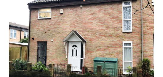 3 bed semi-detached house for sale