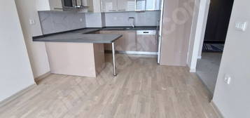 KOZAPARK BURGAZ BLOKTA 1+1 GÖL MANZARALI DAİRE