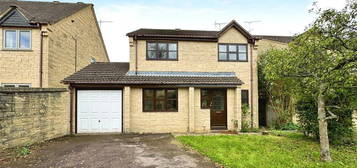 4 bedroom detached house to rent