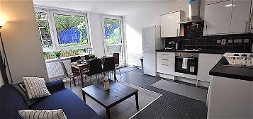 Flat to rent in Clarence Gardens, Ucl, Lse, Regents Park, Warren Street, Camden, Euston, London NW1
