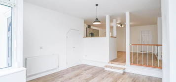 Flat to rent in Upper Bristol Road, Weston-Super-Mare BS22