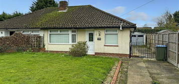 2 bedroom semi-detached bungalow for sale