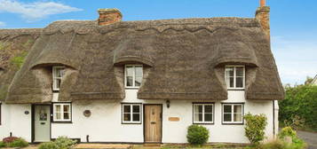 2 bedroom cottage for sale