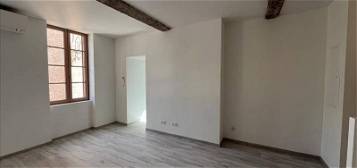Appartement  à louer, 3 pièces, 2 chambres, 78 m²