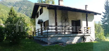 Villa unifamiliare Località Calasca Dentro 118, Calasca-Castiglione