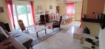 Villa 6 pièces 165m²