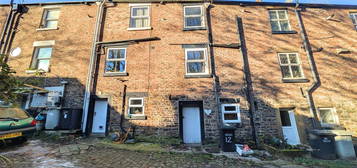 2 bed terraced house to rent