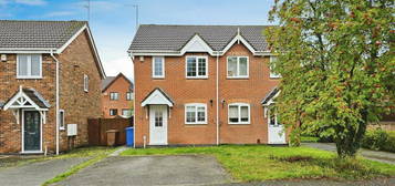 2 bedroom semi-detached house for sale