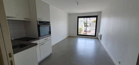 Appartement  à louer, 2 pièces, 1 chambre, 32 m²