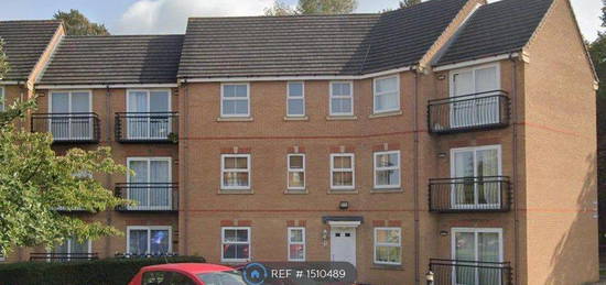 Flat to rent in Blakeshay Close, Leicester LE3